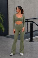 Calça Flare Nakay Cos Cruzado Verde Cidreira
