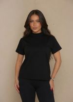 T-shirt Adulto Gola Alta Manga Curta Preta