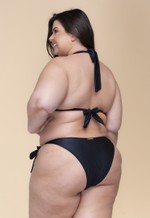 Calcinha Plus Size Com Amarração Lateral Preto Canelado