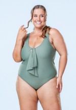 Maiô Plus Size Com Nó Entre Bustos, Verde Texturizado