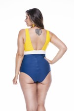 Maiô Em Três Cores: Azul Marinho, Amarelo E Pérola