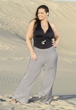 Calça Pantalona Plus Size, Listrado Preto e Branco