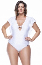 Maiô Plus Size Com Bojo E Babado Nos Ombros Branco Texturizado