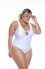 Maiô Plus Size Com Bojo Sem Recortes Branco Texturizado