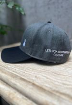 Boné Bordado Lethicia Bronstein 