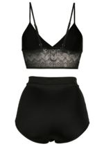 Conjunto Top e Hot Pant
