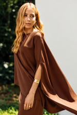 BLUSA ASSIMÉTRICA JU - Marrom Cappuccino