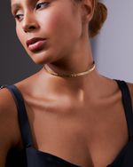 Choker Slim Martelada Dourada