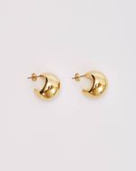 Brinco Gota Curvada Bold Dourado 