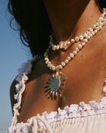 Colar Sol com Pérolas