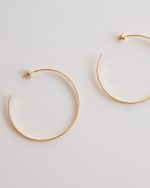 Argola Patricia 1/2 cana Dourada