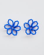 Brinco Mini Flor Pétala Vazada Azul