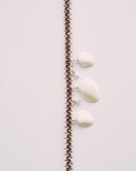 Choker Conchas Natural Macramê Bicolor