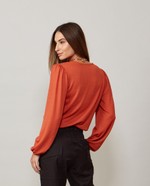 BLUSA NOVIS - FERRUGEM