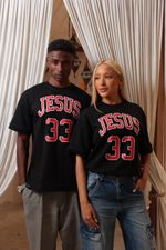 Camiseta Oversized Suedine HB Jesus 33