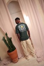 Camiseta Oversized Suedine HB Jesus Saves