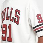 Camiseta Oversized Mitchell & Ness NBA Chicago Bulls Football Hwc MT689
