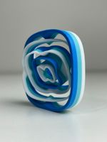 Impressão 3D - Fidget Orbital Quadrado - PLA nas cores azul e branco