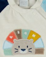 Macacao Bebe Plush Menino com Pezinho Bordado Leão