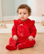 Macacao Bebe Plush Menina com Pezinho Bordado Coelhinha