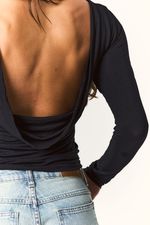 Blusa Decote Costas 