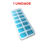 Forma Para Gelo de Plástico e Silicone com Tampa