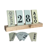 Calendário Permanente De Mesa Madeira Home Office Escritório Com Plaquinha Decoração