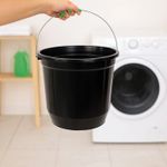 Balde 6 Litros Preto Plástico Reforçado Com Alça de Ferro Multiuso