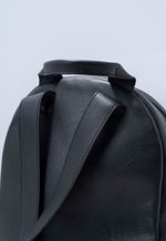 Mochila Couro Preta MF101