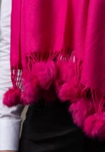 Estola Viscose Pingente de Coelho Fucsia