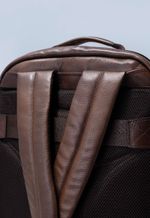 Mochila de Couro com Power Bank M-120/C Cabernet Conhaque