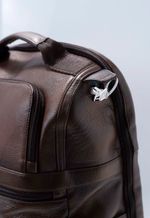 Mochila de Couro com Power Bank M-120/C Cabernet Conhaque