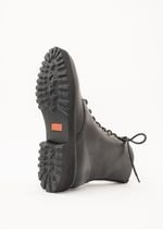 Bota Coturno Cano Curto Couro Preto