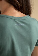 Camiseta Feminina Lisa Tech Verde