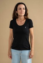 Camiseta Feminina Lisa Tech Preto