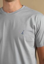 Camiseta Masculina Lisa 2025 Cinza