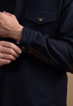 Casaco Lã Batida e Gola de Couro Masculino Azul Marinho
