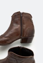 Bota Cano Curto Country Napa Suica