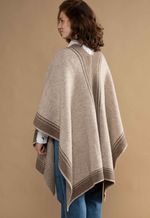 Ruana Venencia Llama Andina e Lã Merino 3591 Beige com Tostado