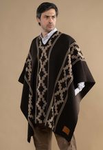 Poncho Pampa Castanho Los Corrales