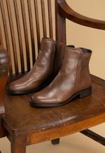 Bota Feminina Couro Liso Ferrugem com Zíper Lateral
