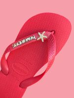 Havaianas Top Vermelho Rubi + Escrita Dourada + Estrela do Mar