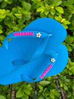 Havaianas Top Turquesa + Escrita Rosa + Flor Branca Rosa