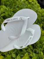 Havaianas Top Branca + Escrita Prata + Borboleta Branca 