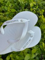 Havaianas Top Branca + Escrita Prata + Ponto de Luz Cristal 