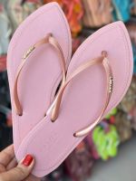 Chinelo Brizza Arezzo Bico Folha Rosa
