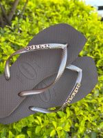 Havaianas Square Cafe + Escrita Rose