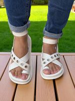Sandália Moleca 5556.104 Branco Off