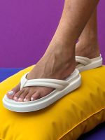 Chinelo Moleca 5554.100 Branco Off