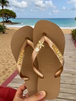 Havaianas Top Rose Gold + Escrita Dourada + Concha + Estrela